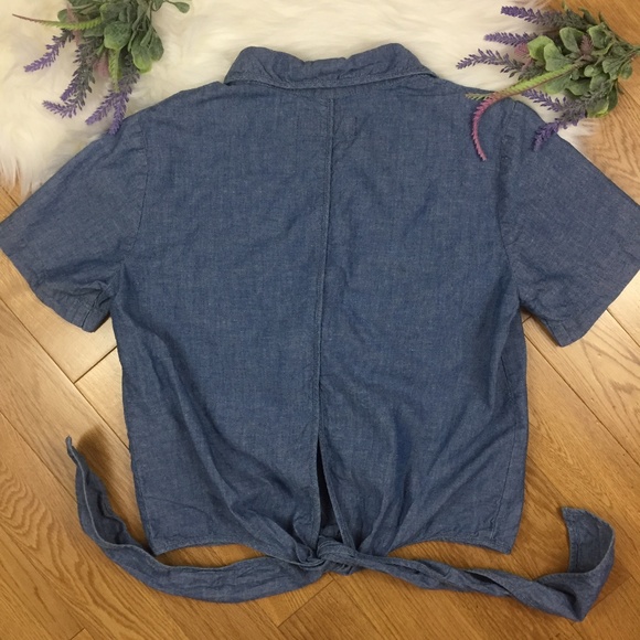 Lucky Brand Holly Glen Chambray Button Up Tied Top - Picture 6 of 8